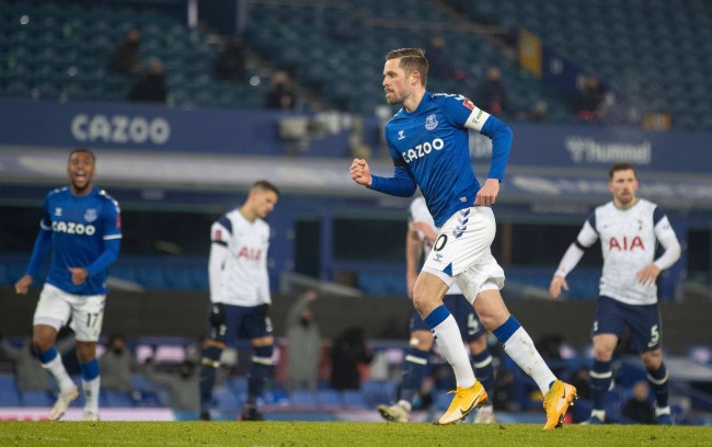 这种差距不 这种差距不